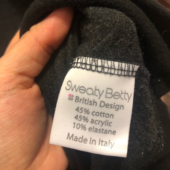 Dark grey Sweaty Betty thermal training top - Picture 6 of 6